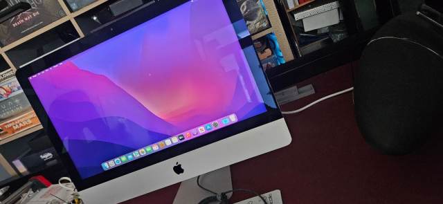 Apple iMac 21.5