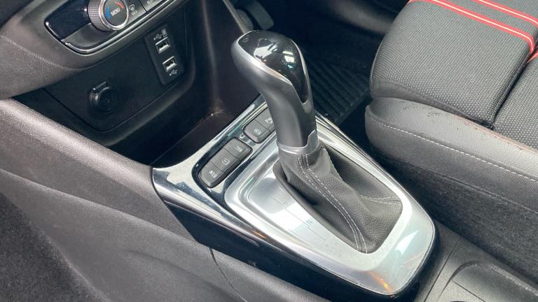 2021 Vauxhall Crossland 1.2 Turbo [130] SRi Nav 5dr Auto Petrol Hatchback Hatchback Petrol Automatic