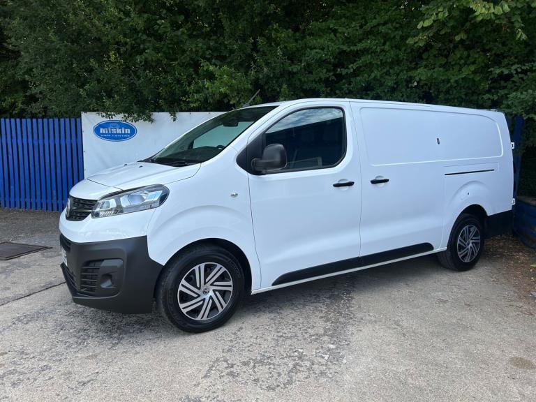 2020 Vauxhall Vivaro 2900 1.5d 100PS Dynamic H1 Van PANEL VAN Diesel Manual