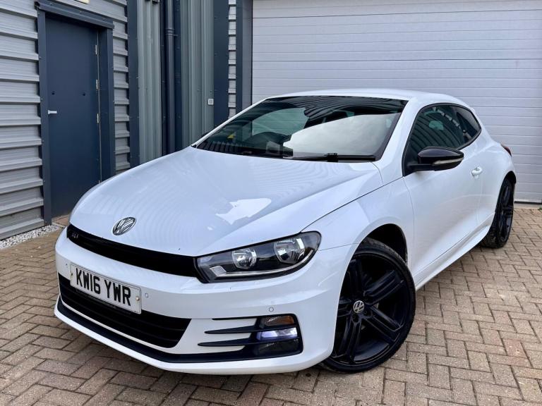 2016 Volkswagen Scirocco 2.0 TDI BlueMotion Tech R-Line DSG Euro 6 (s/s) 3dr COUPE Diesel Automatic