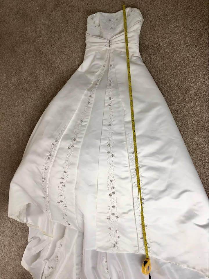 Margaret Lee Wedding Dress Ivory Size UK 12