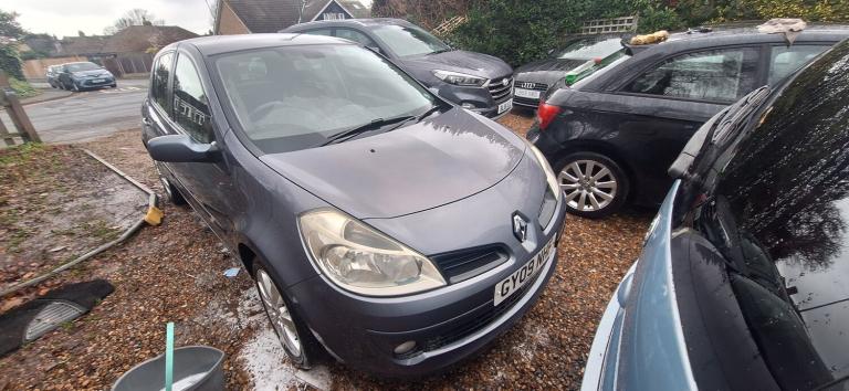 2009 Renault Clio 1.5 dCi Dynamique S Hatchback 5dr Diesel Manual (117 g/km  86