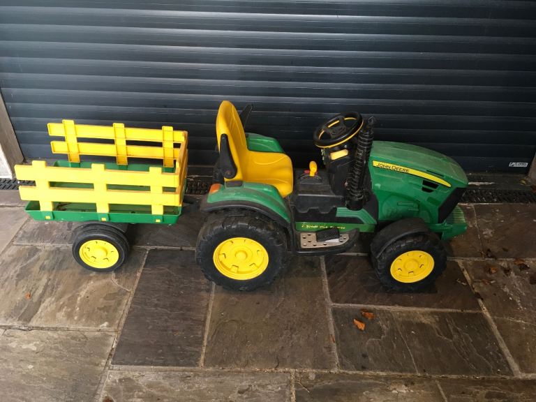 Peg perego John Deere battery powered ride on tractor and trailer 