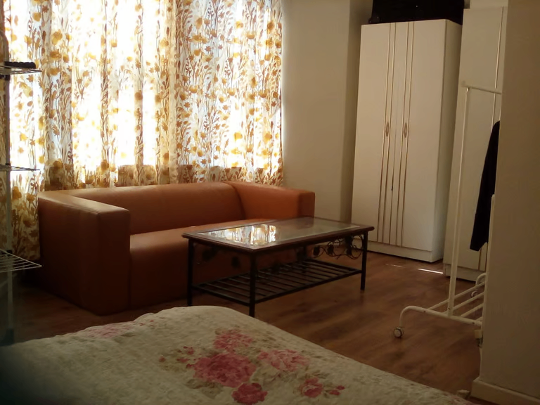 Spacious and Cosy 2 Bed Flat available for Rent in - CF24 3QB