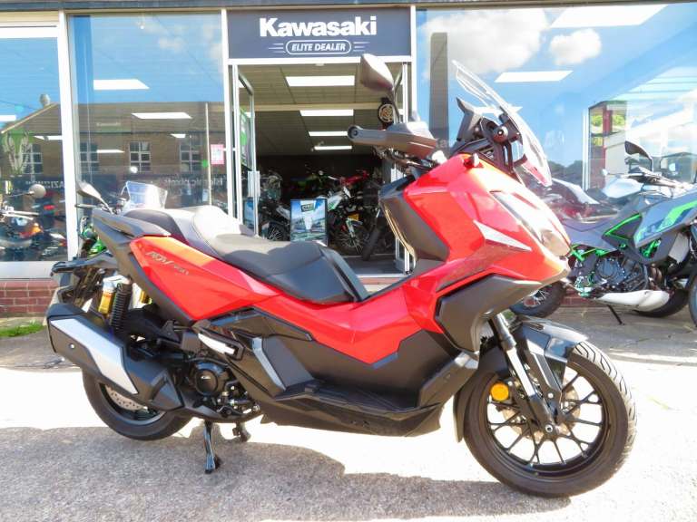 2025 Honda ADV 350 1 OWNER (25MY) SCOOTER Petrol Manual