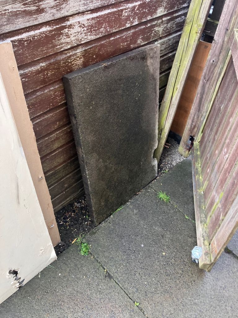 Used Grey Stone Paving 90x60