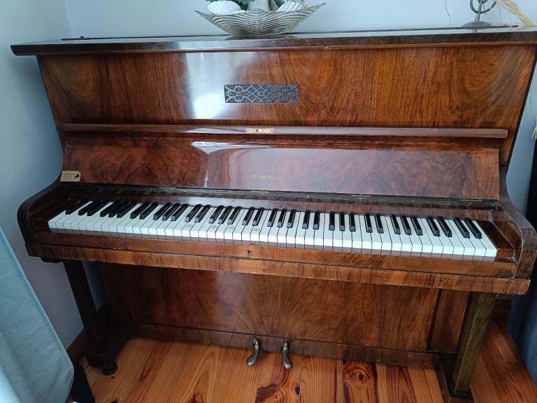Piano for sale