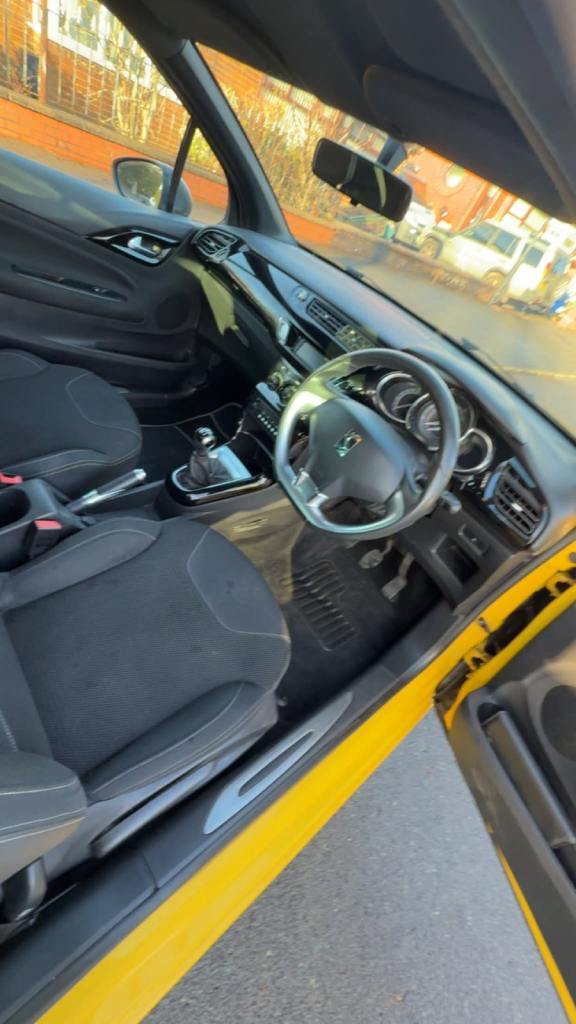 Citroen, DS3, Hatchback, 2013, Manual, 1598 (cc), 3 doors