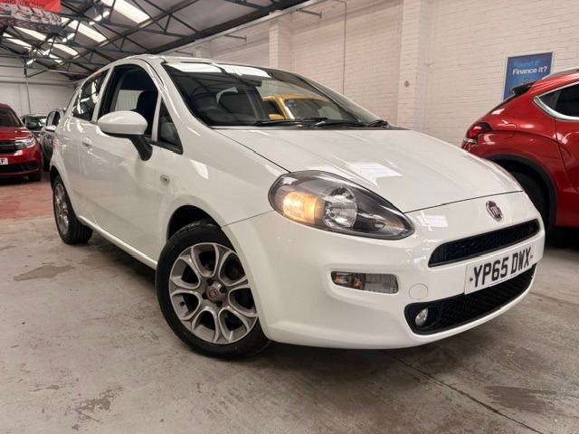 2015 Fiat Punto 1.2 Easy+ 3dr HATCHBACK Petrol Manual