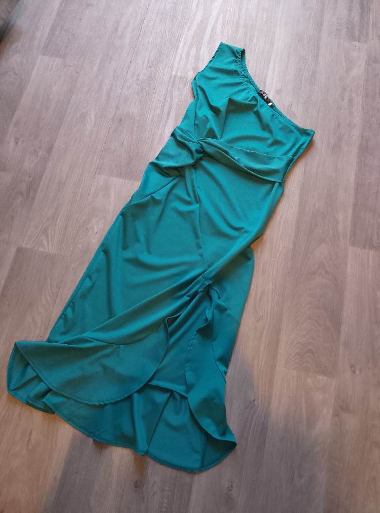 CBR Green One-Shoulder Maxi Dress Size L – As Good As New