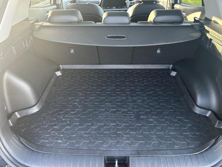 2022 Kia Sportage 1.6T GDi HEV 4 5dr Auto ESTATE PETROL/ELECTRIC Automatic