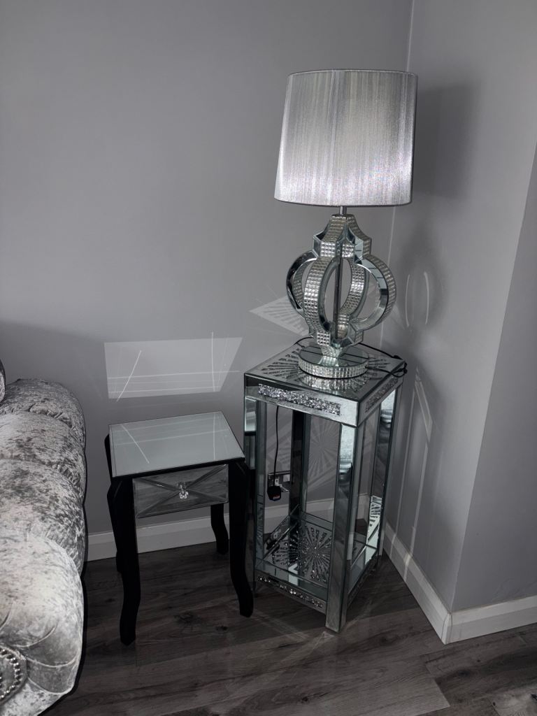 Glass mirror table, lamp and side table