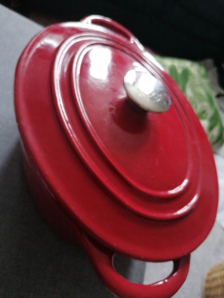 Le Creuset Style casserole dish large