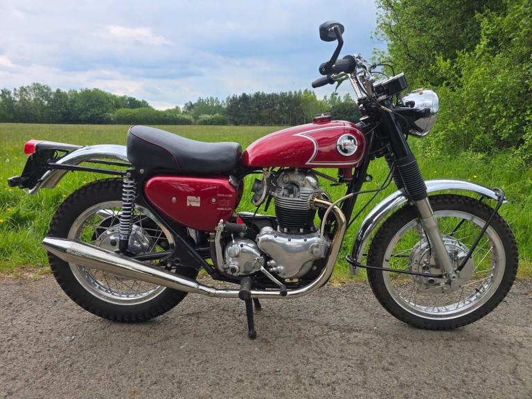 Norton N15C 1967 – Fully Restored Throughout – 12v Electronic Ignition – UK V5c 