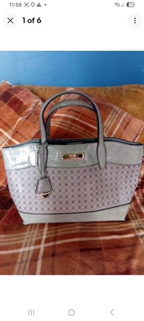 Grey river island bag