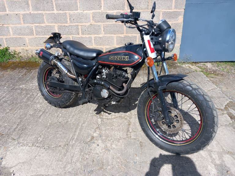 Suzuki, VAN VAN, 2004, 125 (cc)