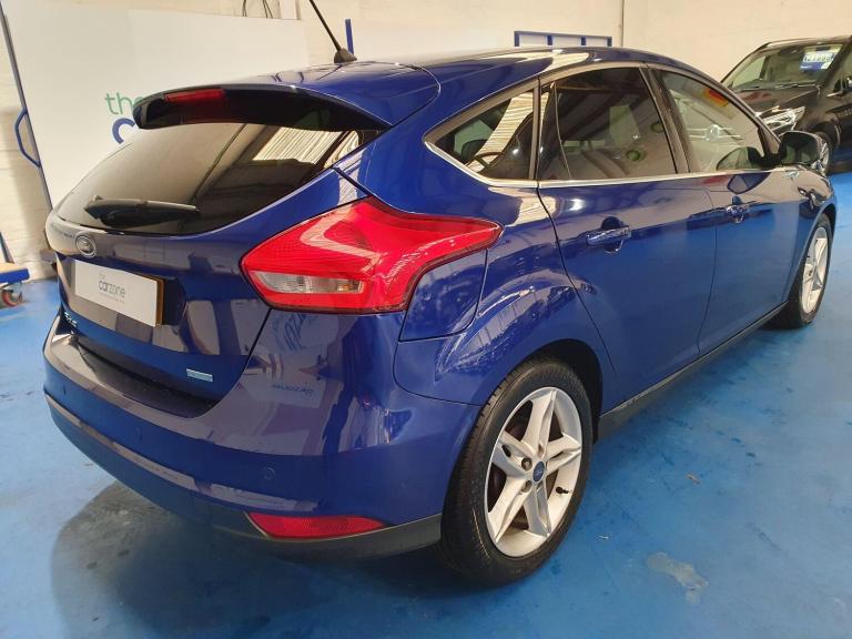2017 Ford Focus 1.0 EcoBoost 125 Titanium 5dr HATCHBACK PETROL Manual