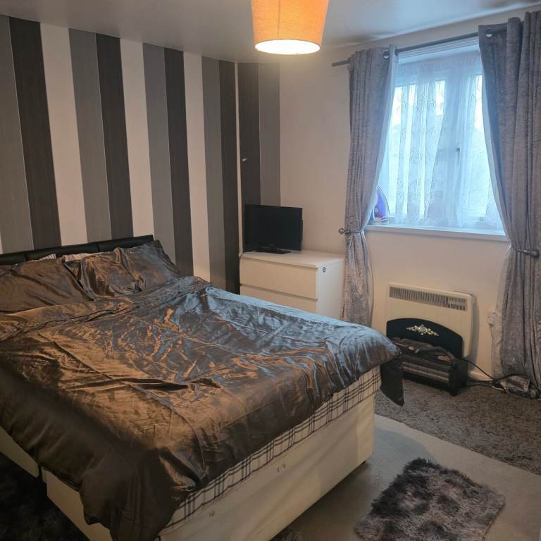 Lovely Double Room to Rent