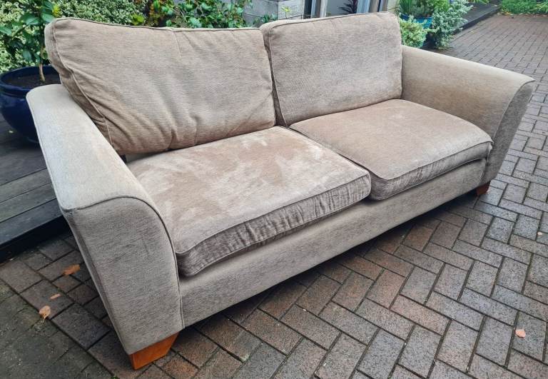 DELIVERY INCLUDED VGC MARKS AND SPENCER large 2 to 3 seater beige ribbed cotton fabric sofa 