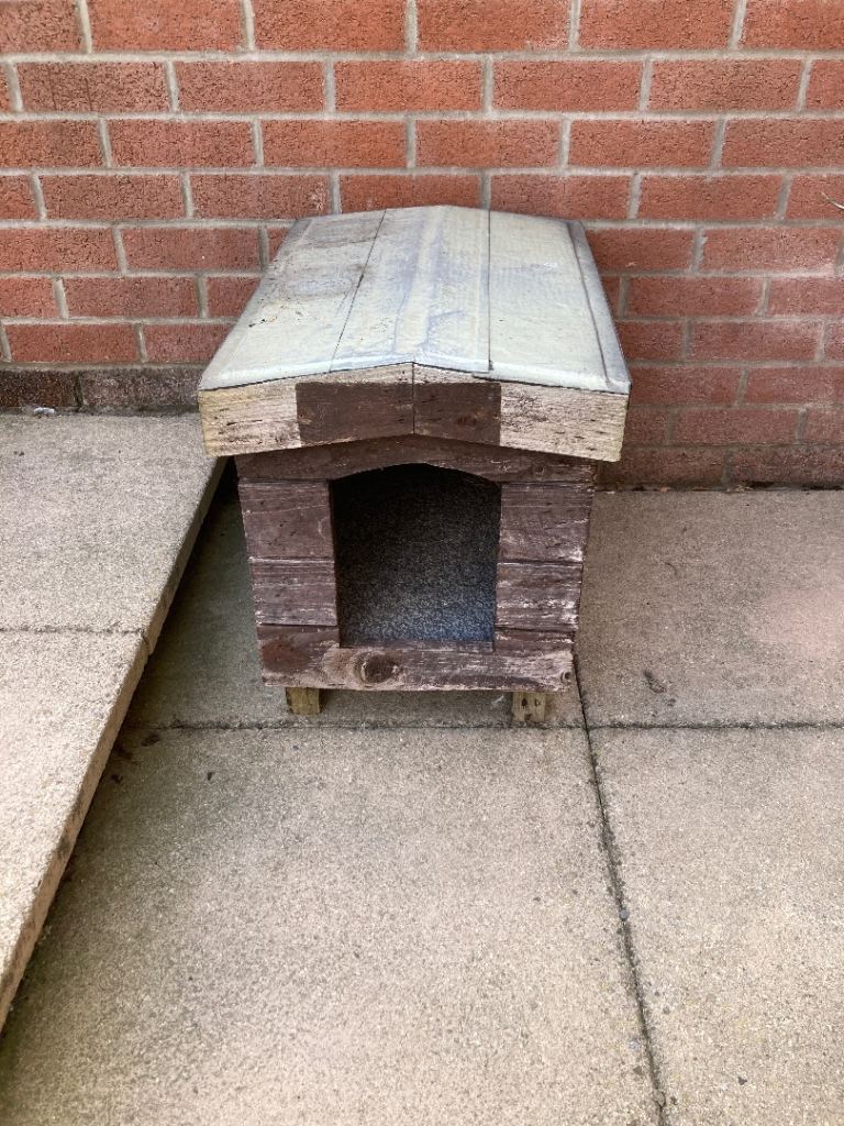 Small Dog 🐕 or Cat 🐈 Kennel House 
