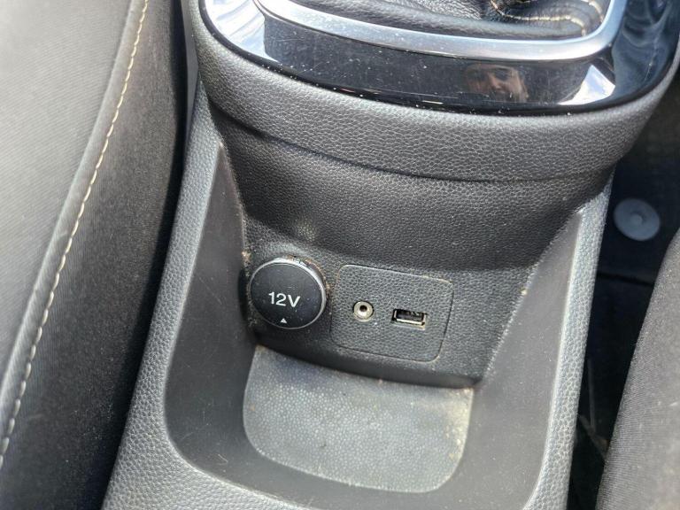 FORD FIESTA 1.0T EcoBoost Titanium Euro 6 (s/s) 5dr 2015