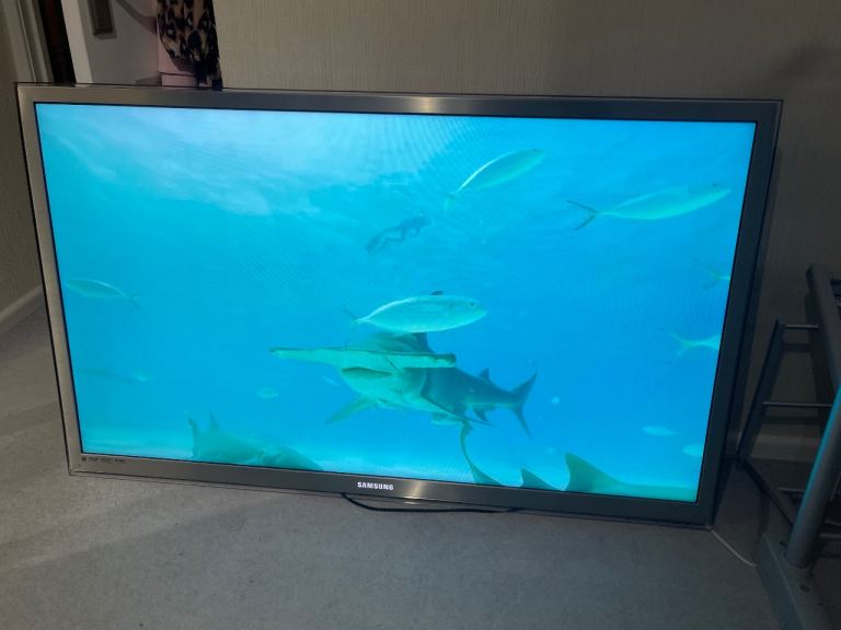 Samsung 55” Full HD 3D TV UE55C8000XKXXU Fully Working - Good Condition  