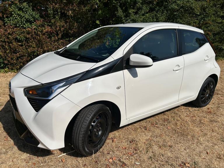 2019 Toyota Aygo 1.0 VVT-i x-play Hatchback 5dr Petrol Manual Euro 6 (71 ps)