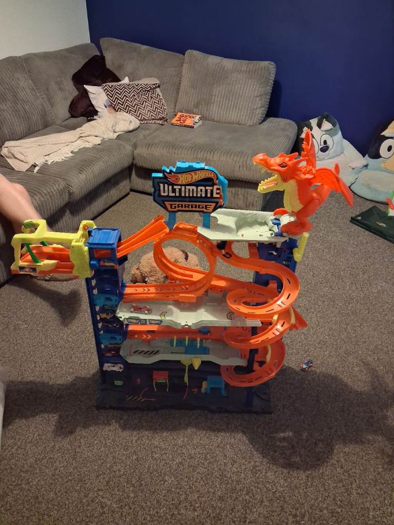 Hot wheels set