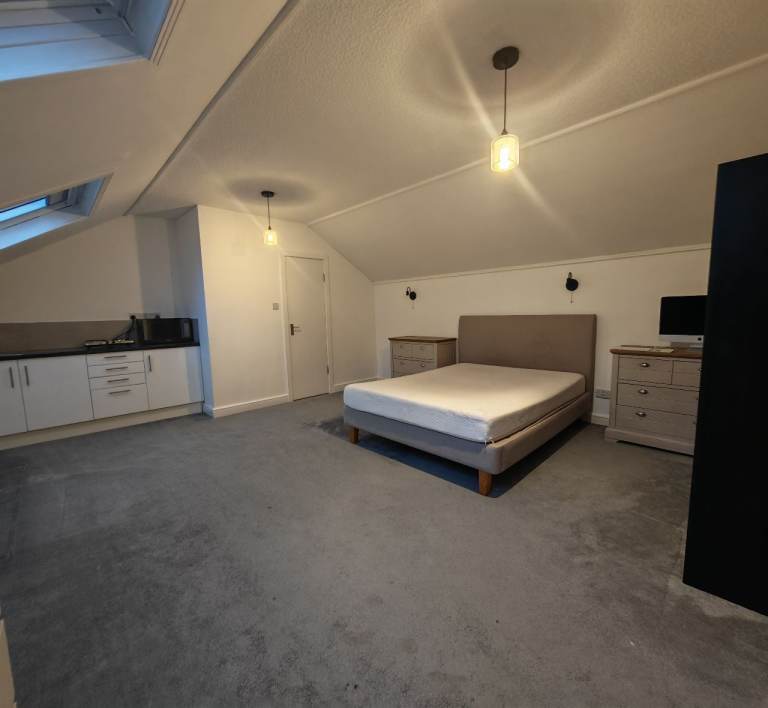 STUDIO APARTMENT IN LONDON N9, ENFIELD/EDMONTON