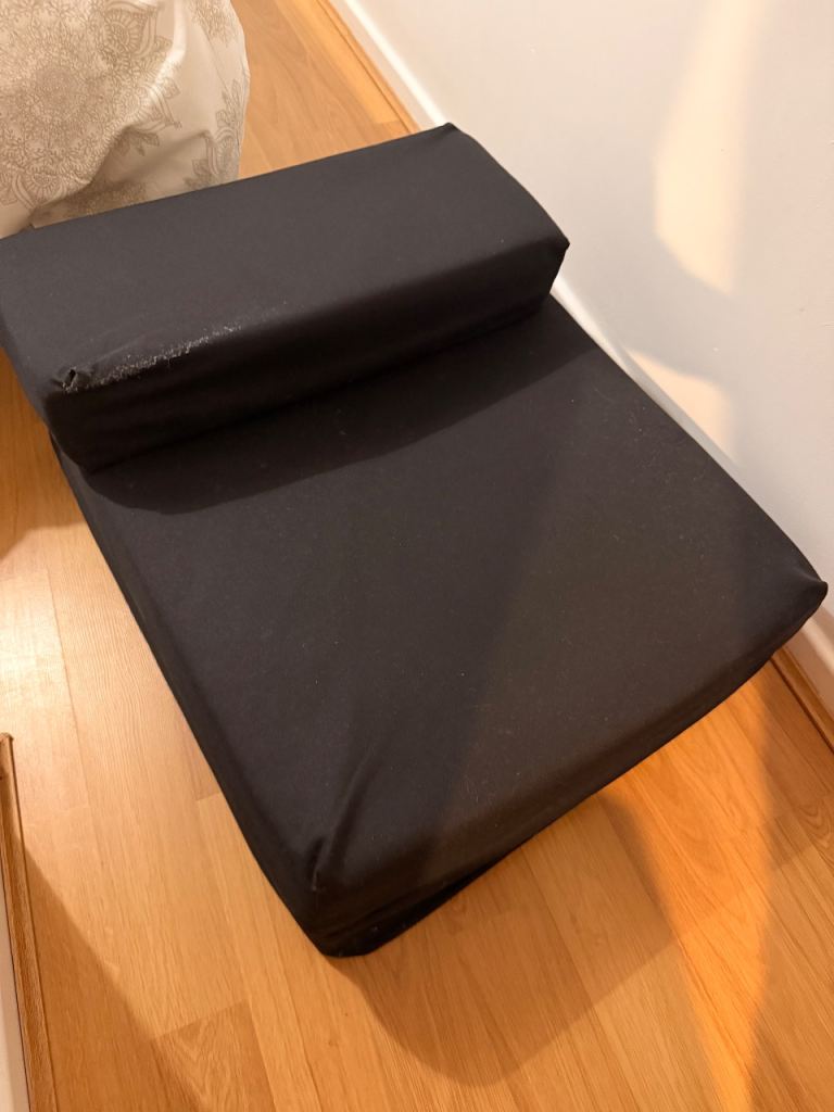 Fold out floor Z bed single 