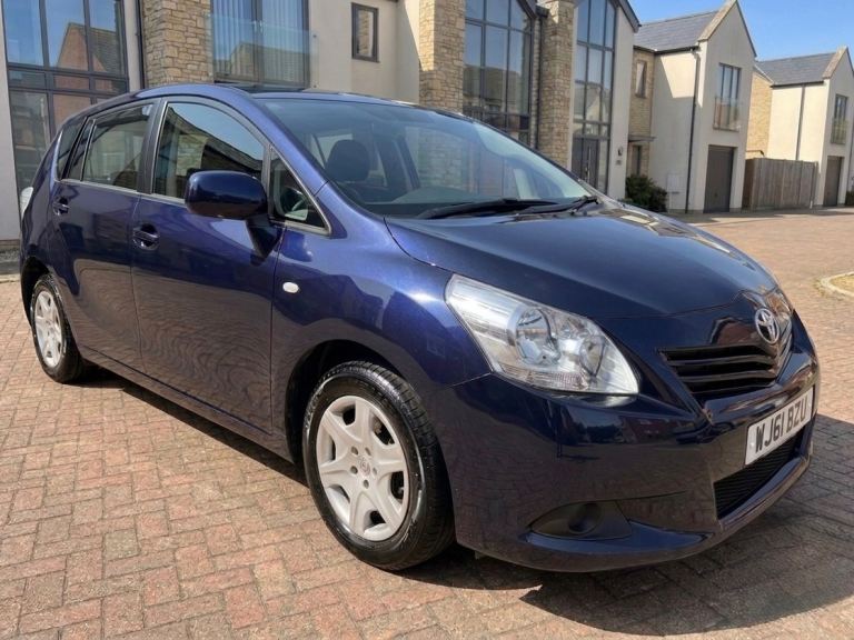 7 SEATER - 2012 TOYOTA VERSO / COLD AIR CON