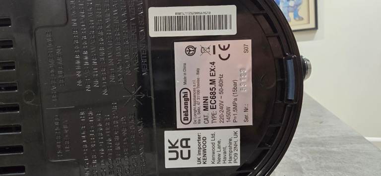 DE'LONGHI DEDICA STYLE PUMP ESPRESSO COFFEE MACHINE