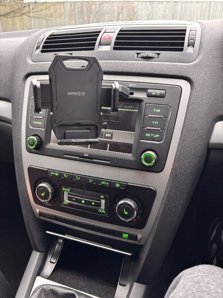 Skoda, OCTAVIA, Hatchback, 2010, Manual, 1598 (cc), 5 doors