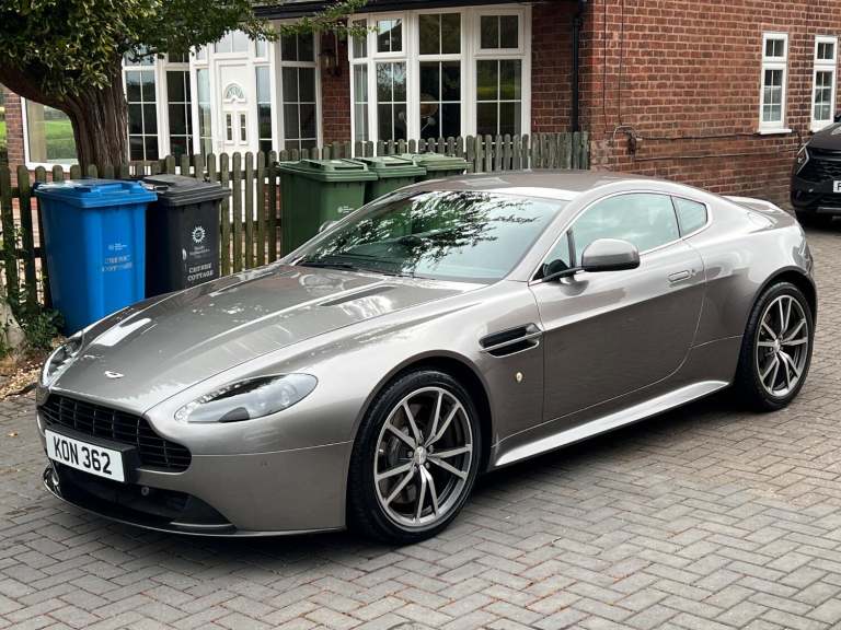 ASTON MARTIN VANTAGE 4.7 V8 S Sportshift Euro 6 2015