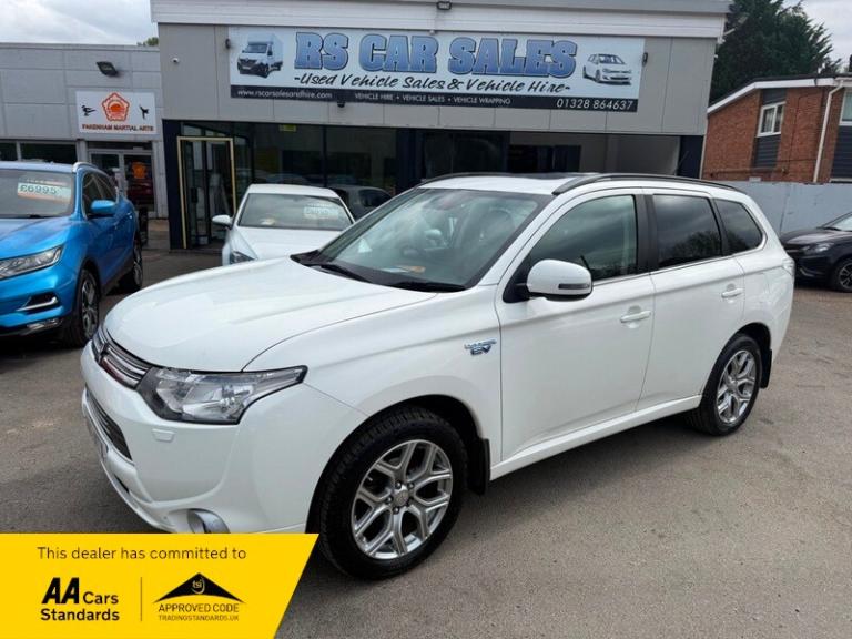 Mitsubishi Outlander PHEV GX 4HS