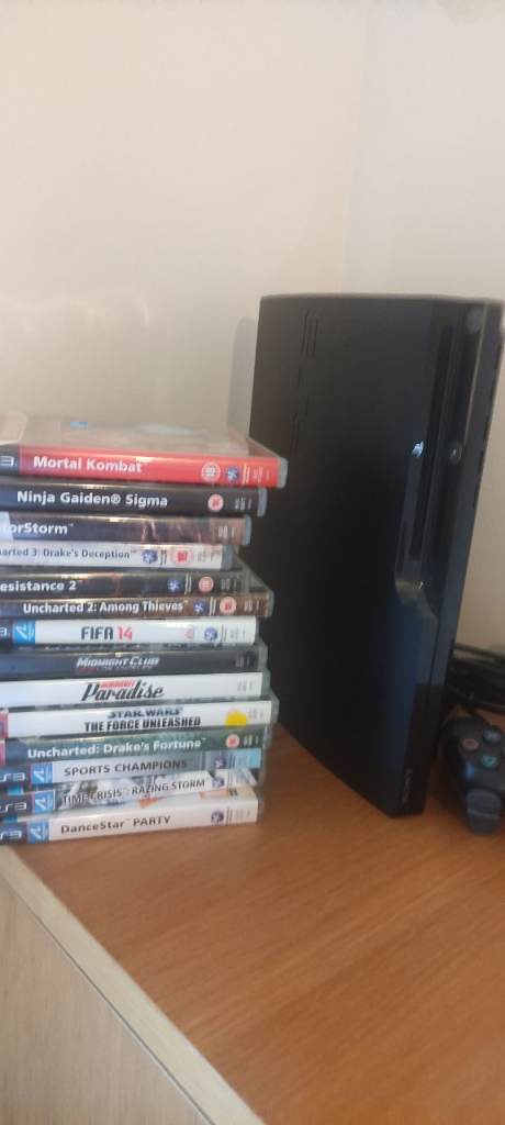 Playstation 3 Console, controller and Games Bundle 
