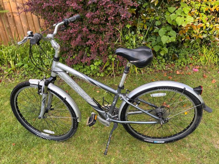 Trek Navigator 200 Ladies/Unisex Bike 16 inch frame
