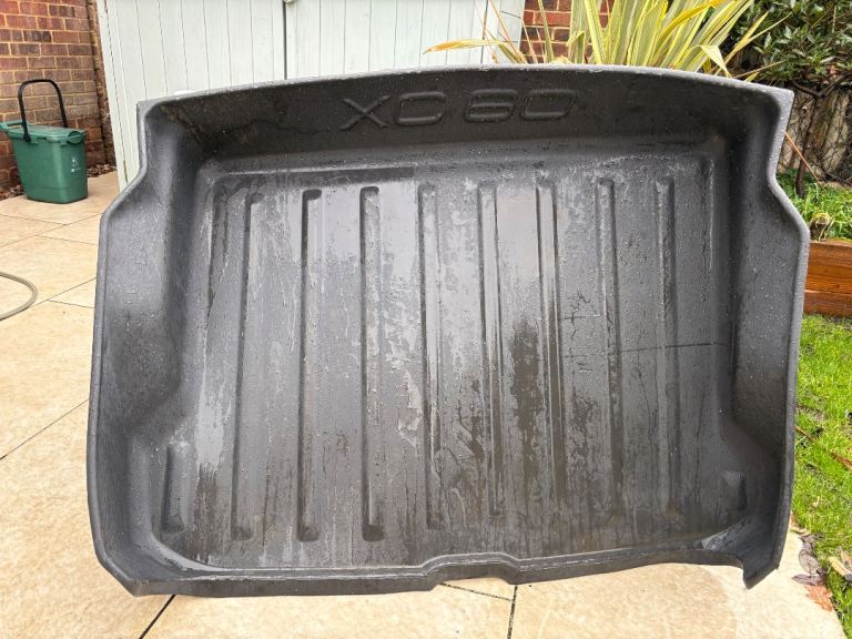 image for Volvo XC60 boot tray 