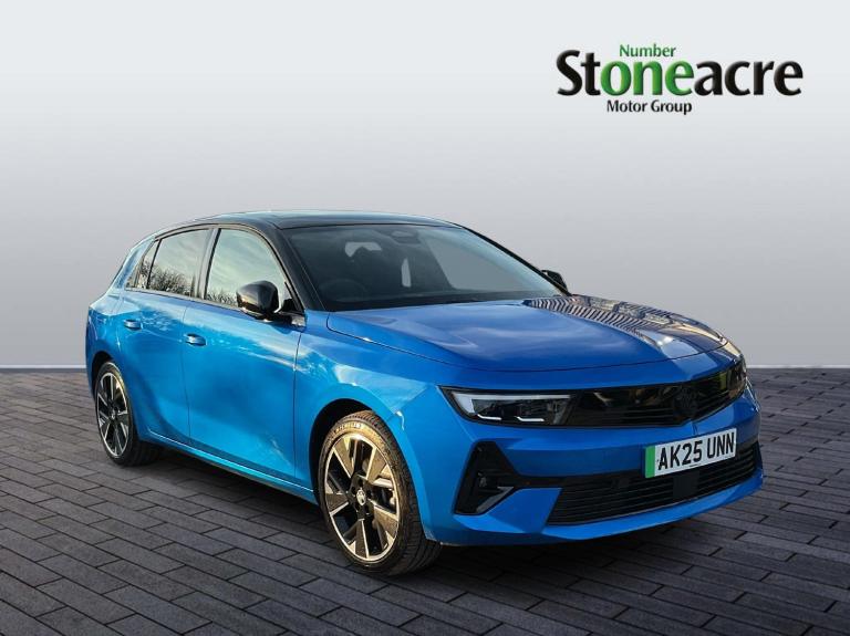2025 Vauxhall Astra 115kW Ultimate 54kWh 5dr Auto HATCHBACK ELECTRIC Automatic