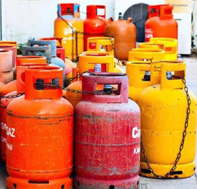 Empty/unwamted gas bottles wanted. Fast collection. 