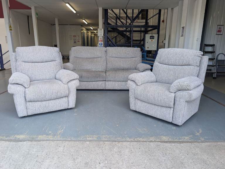 Lazyboy 3 seater sofa and armchair delivery 