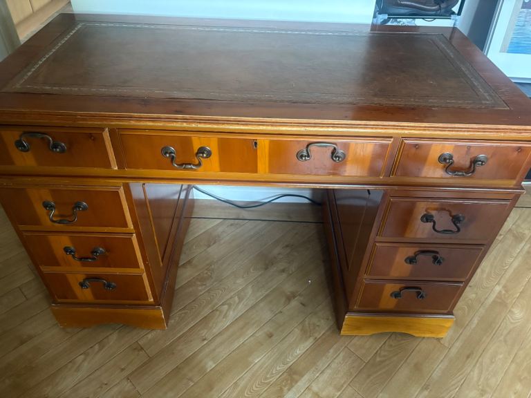 Solid Wood Office Desk with Leather Top – Good Condition