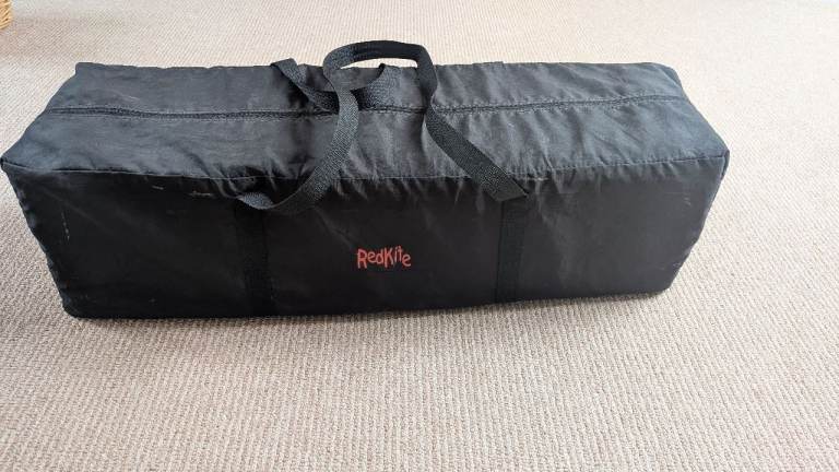 Free Travel Cot