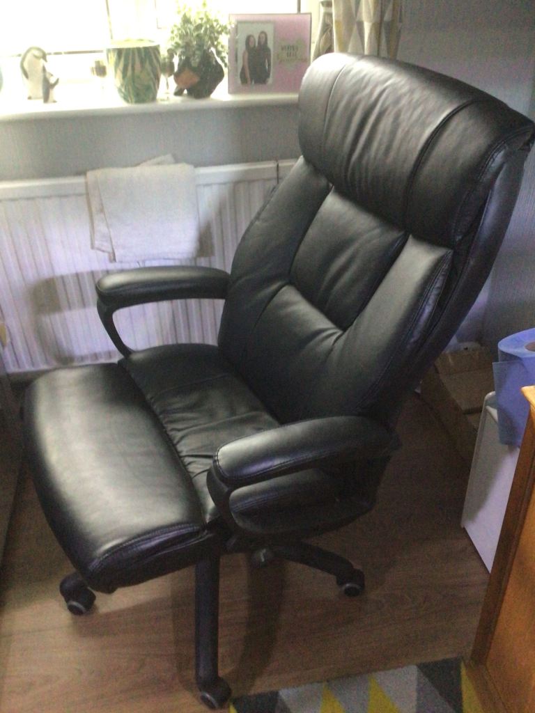 Black leather swivel chair 