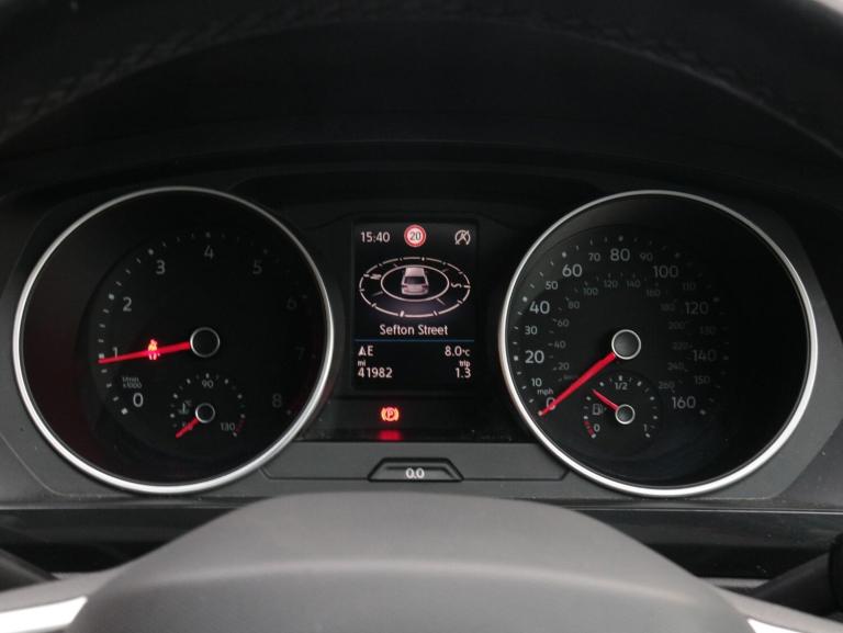 2022 Volkswagen Tiguan 1.5 TSI Life SUV 5dr Petrol Manual Euro 6 (s/s) (150 ps) ESTATE Petrol Manual