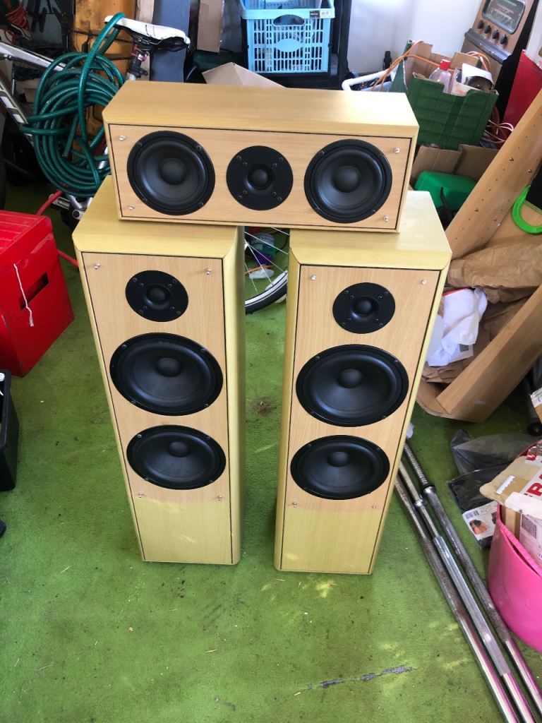 Eltax Discovery 180 watt front speakers & centre speaker