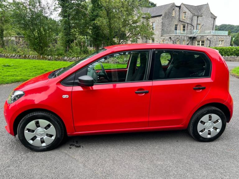 2013 VW UP -IMMACULATE - LOW MILEAGE- WARRANTY