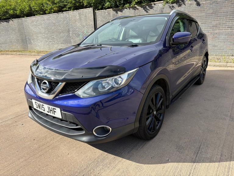 2015 Nissan Qashqai 1.5 dCi Tekna 5dr HATCHBACK DIESEL Manual