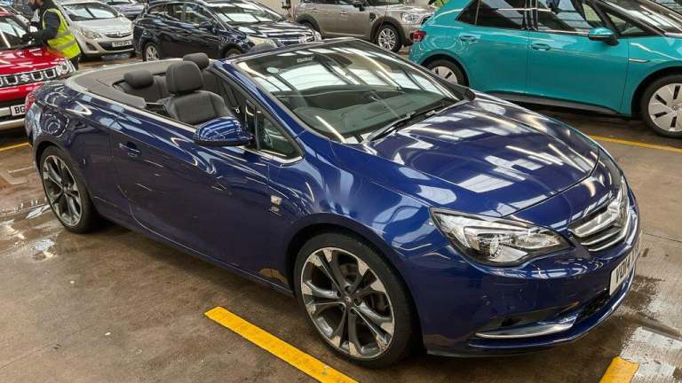 2014 Vauxhall Cascada 2.0 CDTi Elite 2dr Auto CONVERTIBLE DIESEL Automatic
