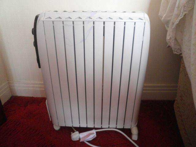 DeLonghi Dragon 4 – 2.5kw Radiator Electric Excellent Condition